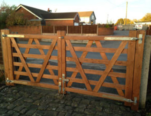 Wooden Gates Knutsford